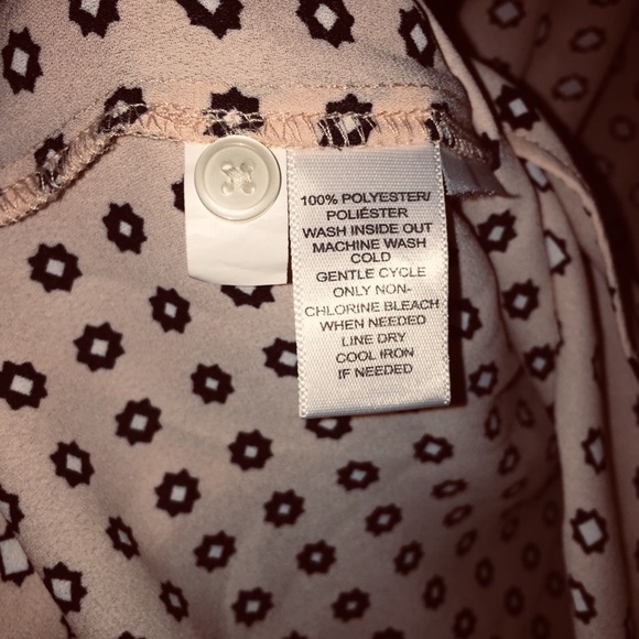 LOFT Soft Pink Patterned Blouse size M - Picture 4 of 6
